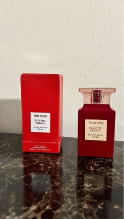 Tom Ford Electric Cherry Unisex