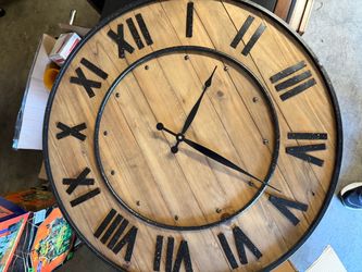 Farmhouse Wooden Clock