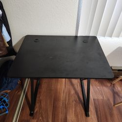 Gaming/computer Table