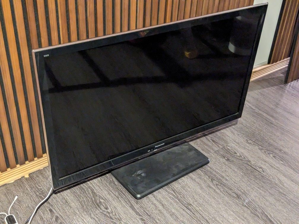 Panasonic TV With Backlights