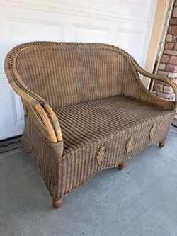 Wicker Rattan Loveseat Settee patio
