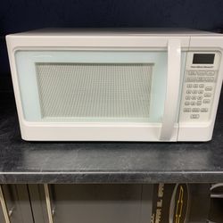 Microwave Oven