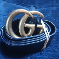 Designer Gucci belt and product size 38 yes.