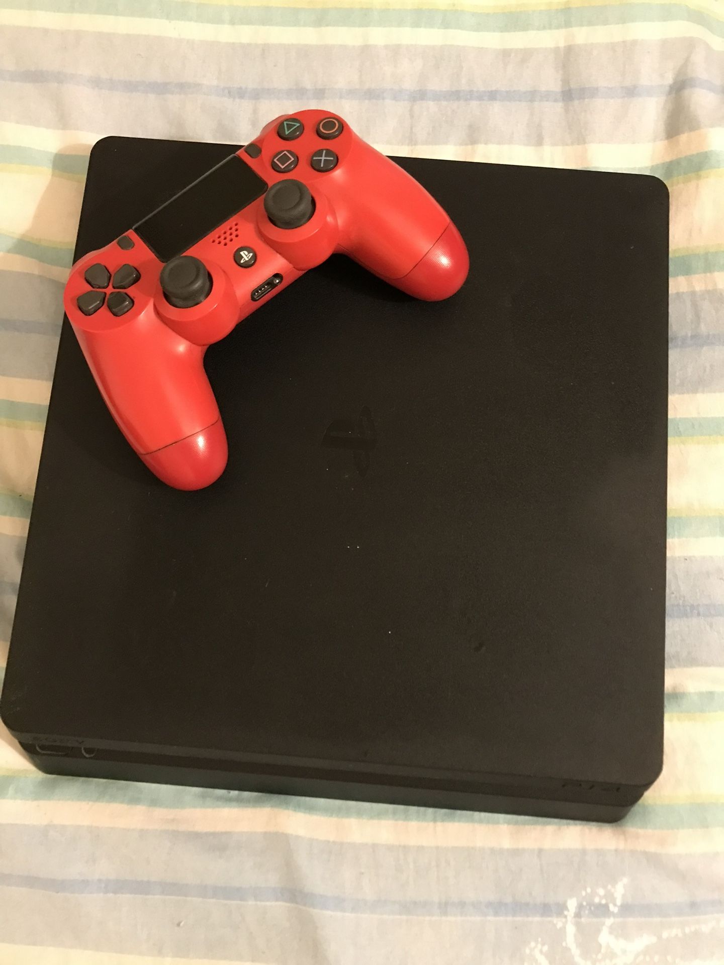 Ps4 Black $100 With Controller