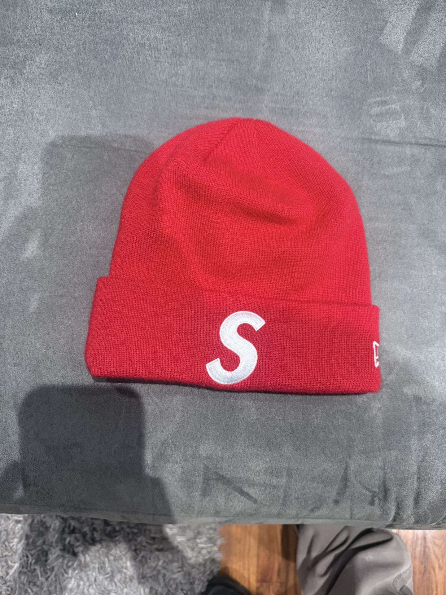 SUPREME BEANIE