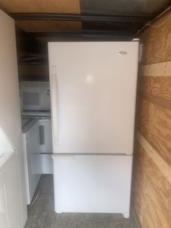 Whirlpool Refrigerator Like New - Delivery Available 