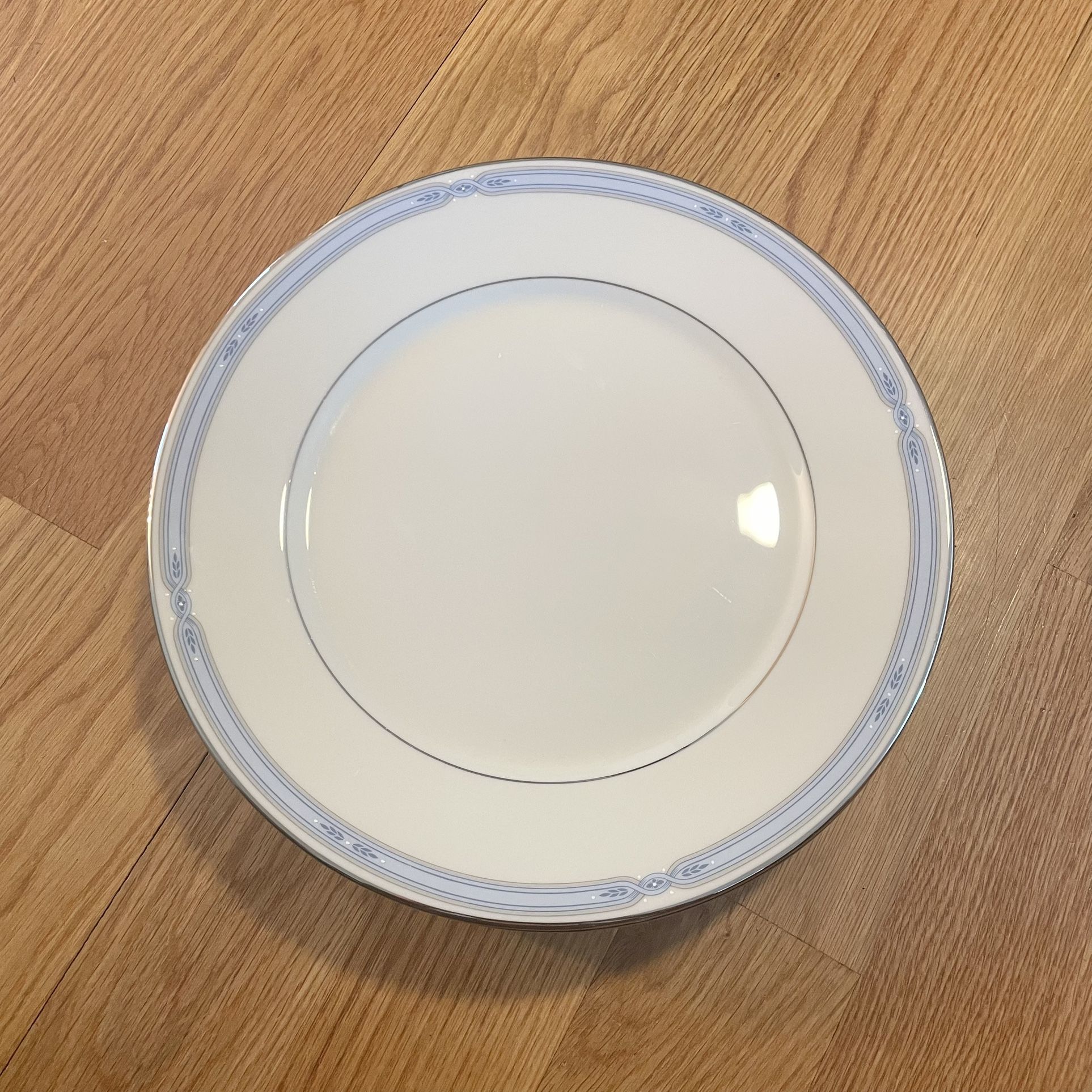 Lenox Courtland Blue Trim Dinner Plates