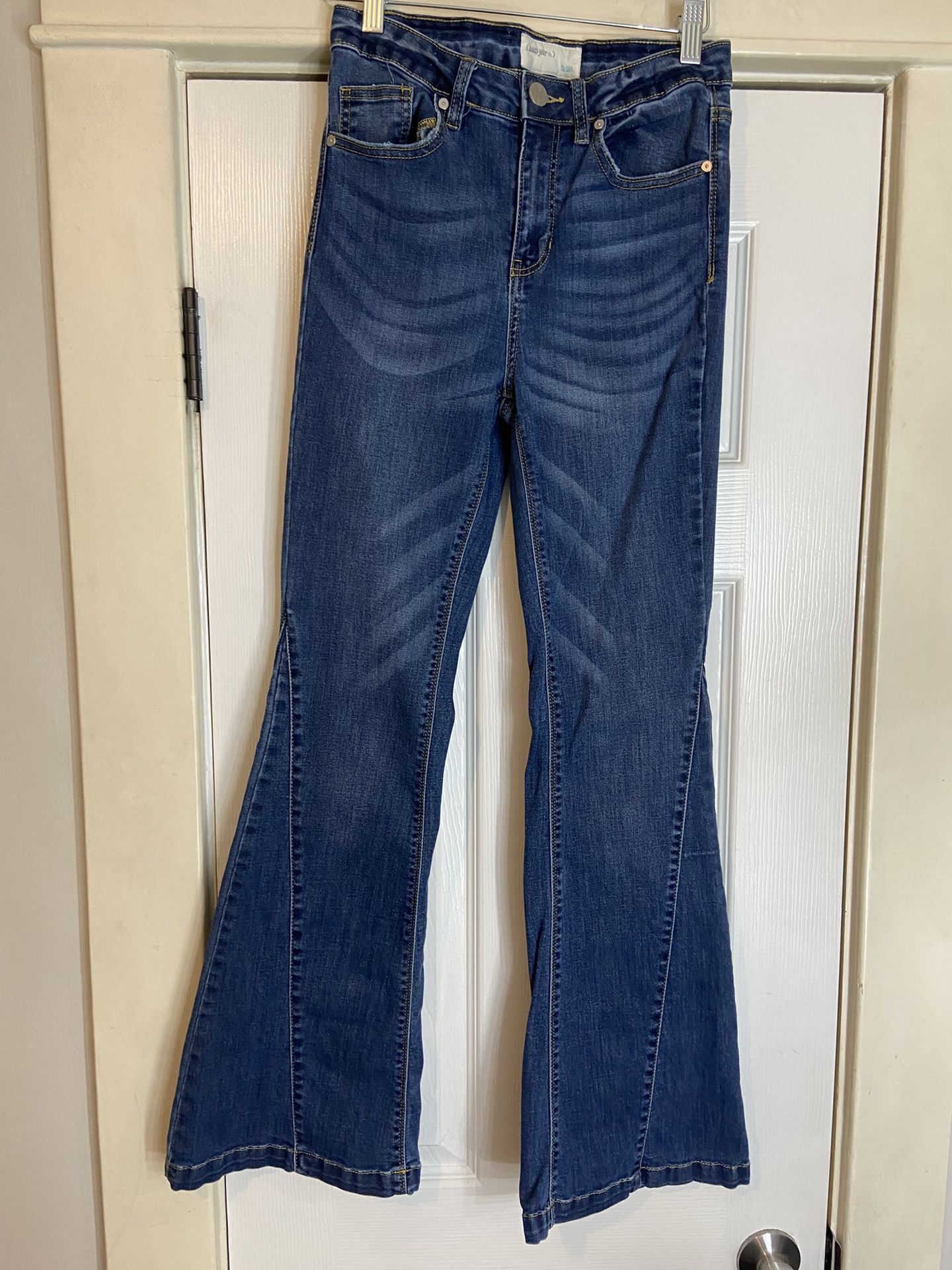 Flare woman’s jeans