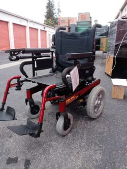 Torque Storm Series Wheelchair