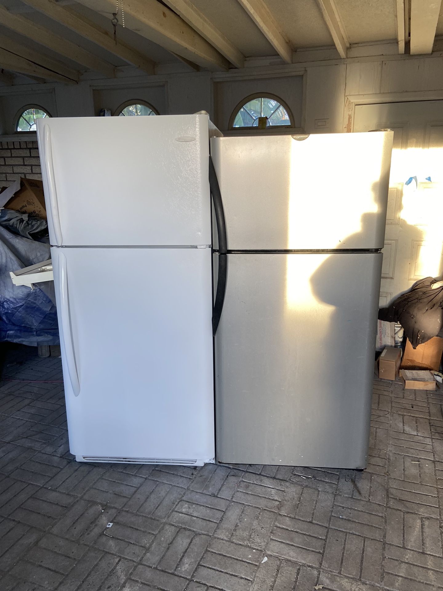 STAINLESS STEEL FRIDGE 18 cu ft  ($275.) Looks like stainless steel but not sure. runs like a brand new one, nothing missing . Also I have white fridg