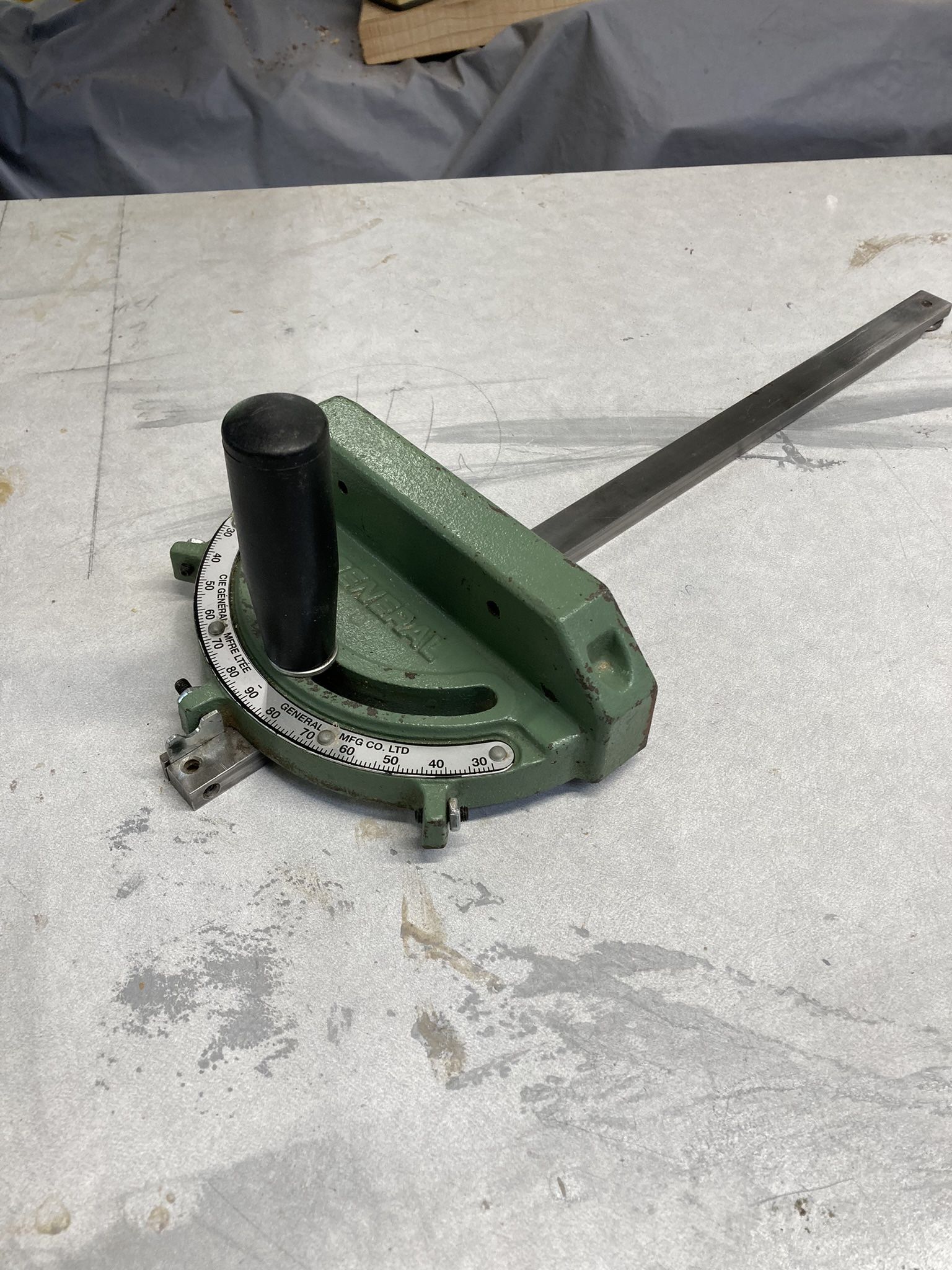 Miter Bar 