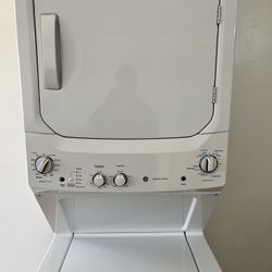 DELIVERY INCLUDED🚚 GE Washer & ELECTRIC Dryer Combo 220