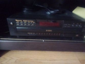 5 Disc CD changer 