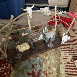 Western Display ( 16 Inches Long )