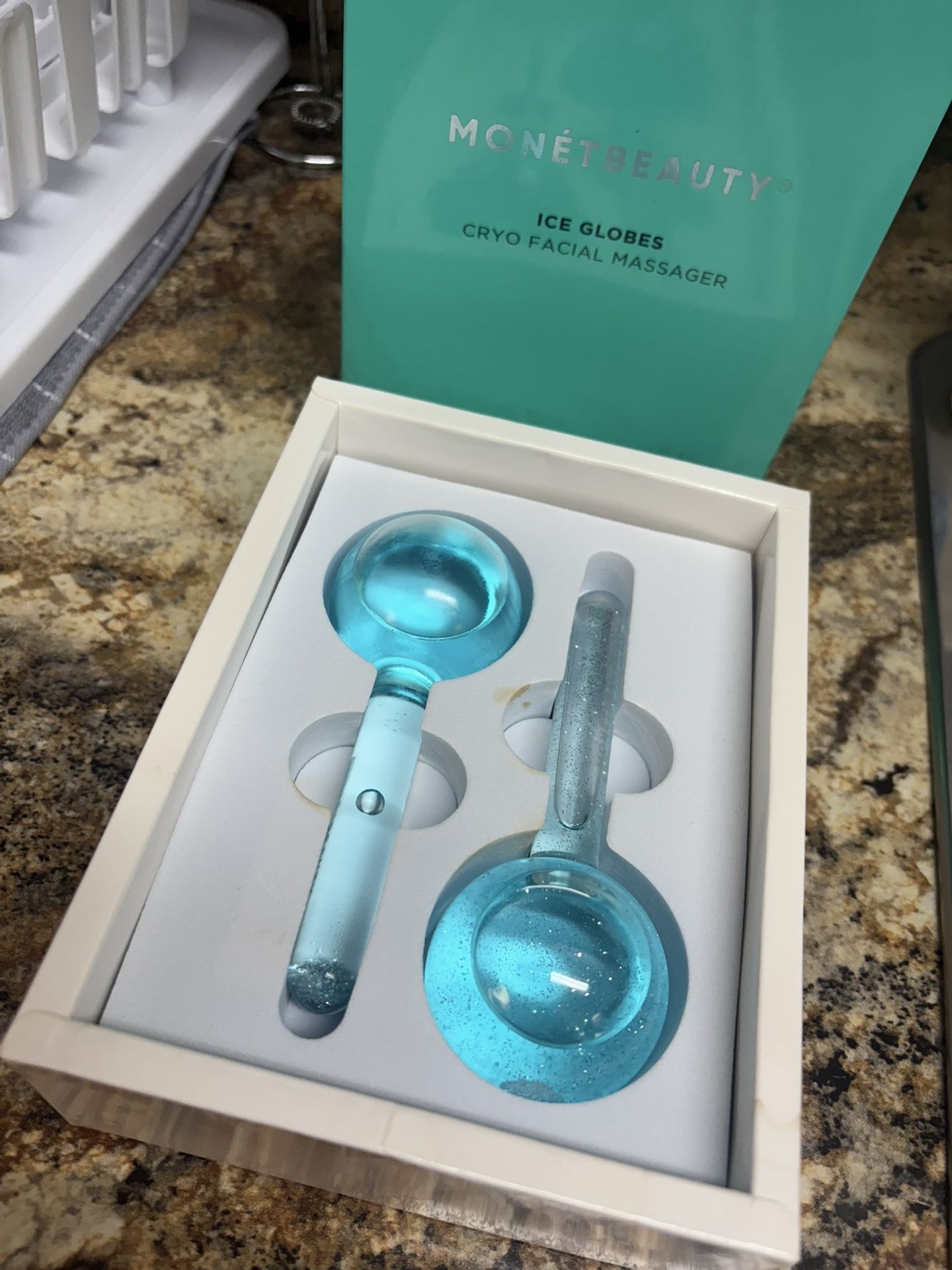 Monét Beauty Ice Globes – Cryo Facial Massager Set