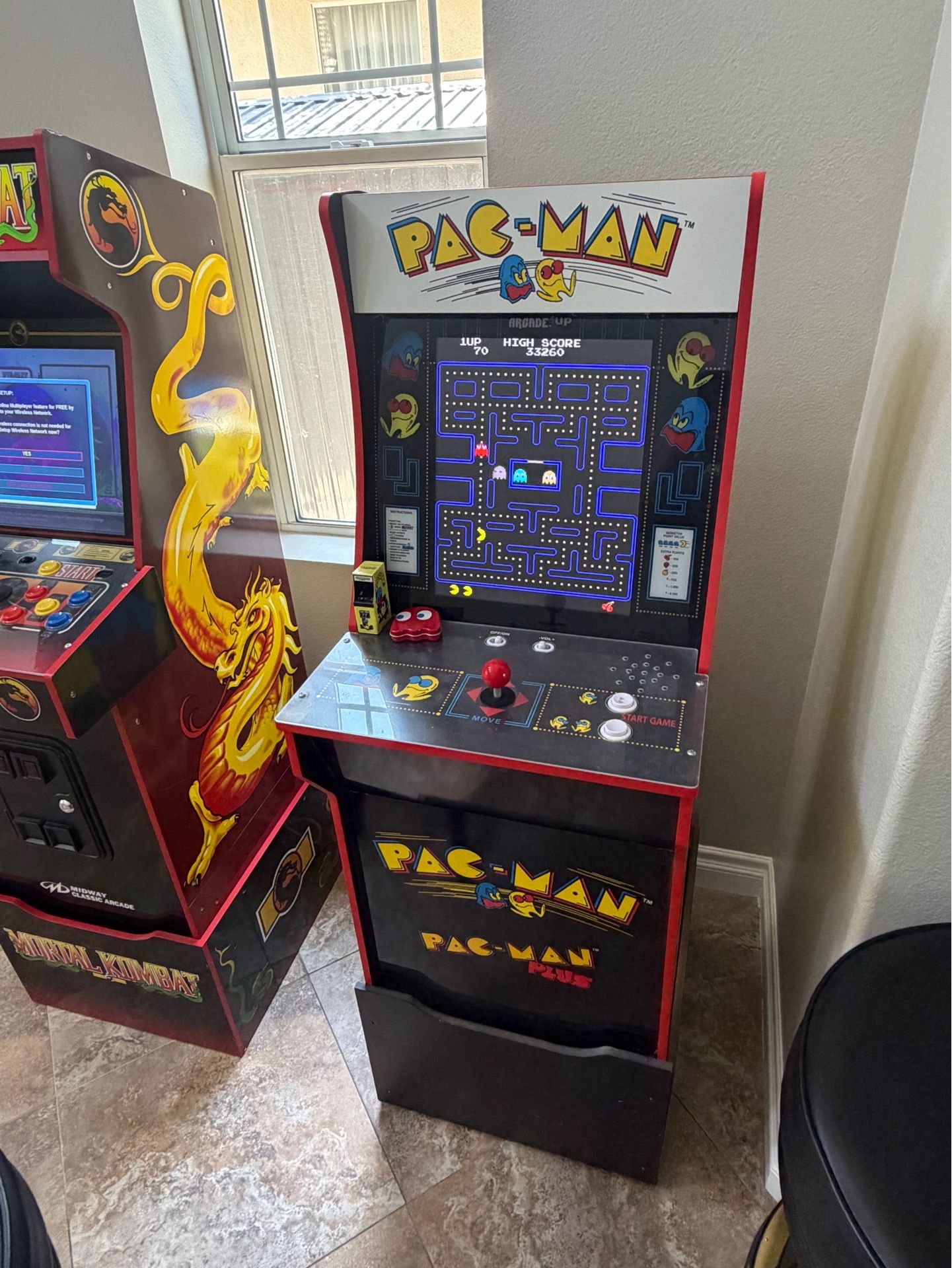 PacMan Arcade 1Up with Riser