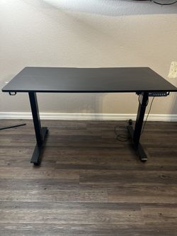 Stand Up And Sit Down Desk!