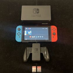 Nintendo Switch 32GB Console Neon Blue/Red Joy-Con + 2 Games + Dock + Cords