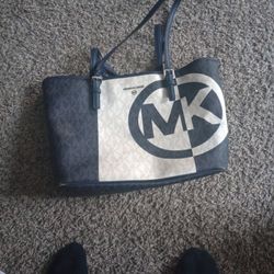 Michael Kors Purse 