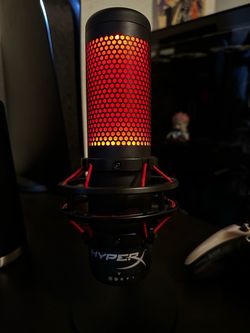 Hyperx quadcast microphone