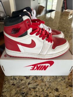 Air Jordan 1 Retro High OG 'Heritage' 555088-161