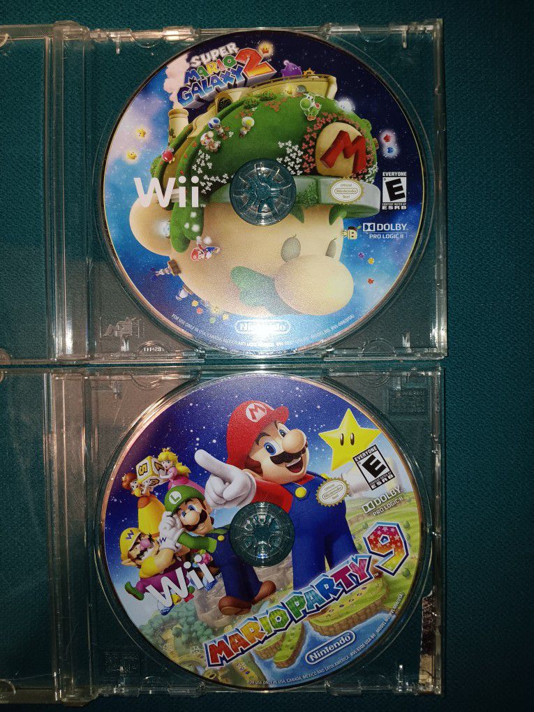 Wii Games "Super Mario Galaxy 2" "Mario Party 9" ( 2010 - 2012 )