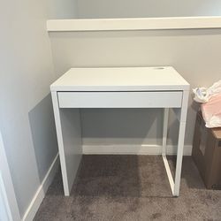 Ikea Micke Desk