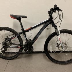 Marin Kids Mountain Bike with Disc Brakes, Shimano 21-Speed &  Front Suspension
