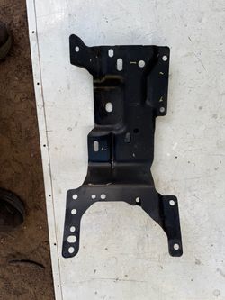 2024 ford f-150 front bumper bracket