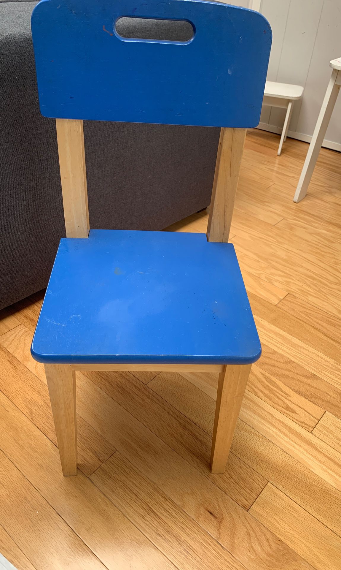 Kid’s chair for sale