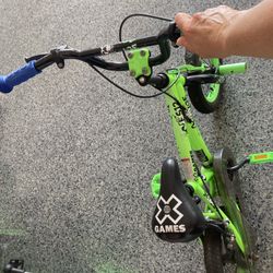Bike With Training Wheels