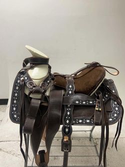 Montura charra de cuero