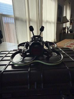 *Barely Used* BetaFpv Pavo20 PRO (w/ DJI 04 Pro Air unit)