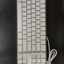 Apple Keyboard Full Size 