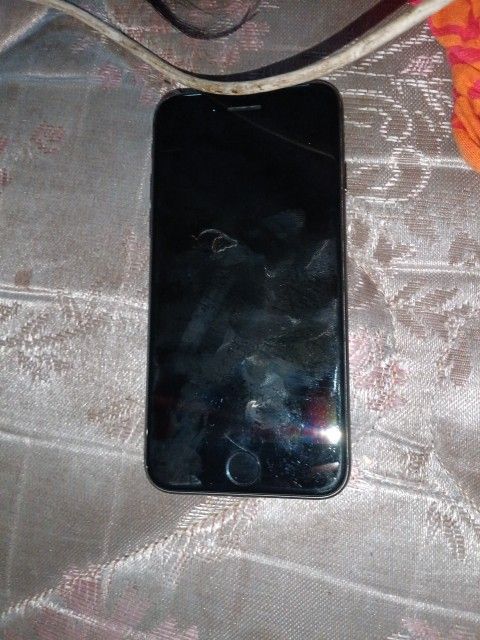 iPhone 8 Not On!!!