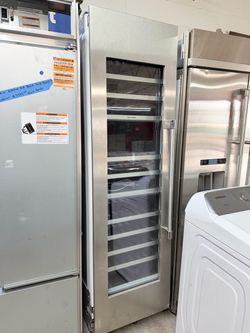 Thermador Stainless Steel Wine Cooler Column