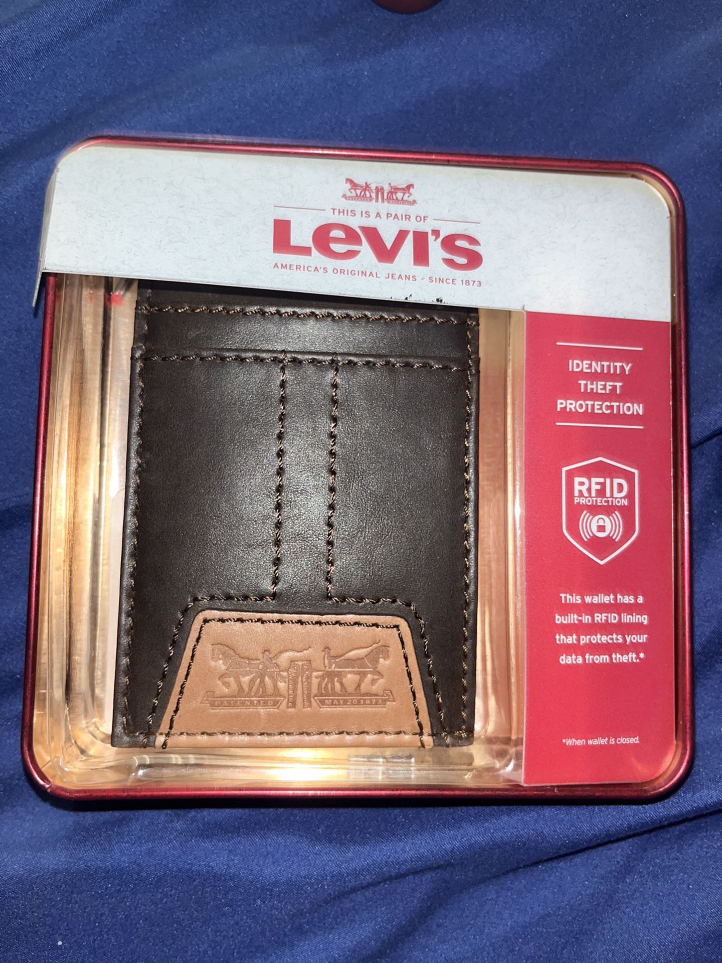 Levi’s Wallet / Money Clip