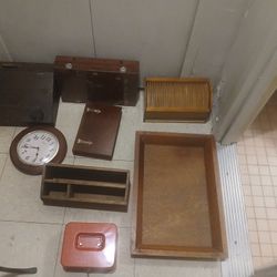 This is for antique collector I am selling all seven piece For hundred dollars