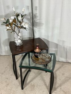 Accent Tables * Nesting Tables * End Tables * Livingroom Tables