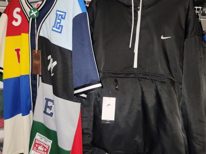 2 ITEMS FOR SALE! NIKE ANORAK AND SUPREME JERSEY!