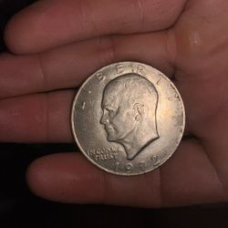 1972 Philly Mint Eisenhower Silver Dollar