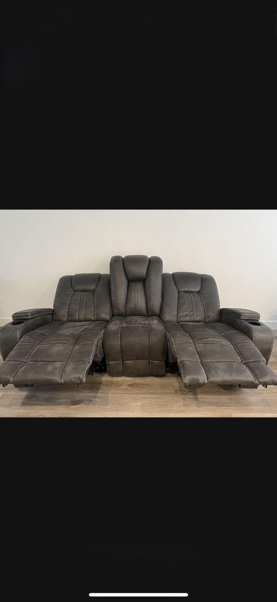 Viking Power Reclining Sofa