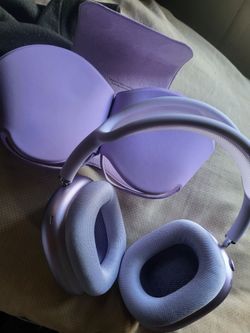 Airpod max 150.