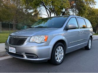 2014 Chrysler Town & Country