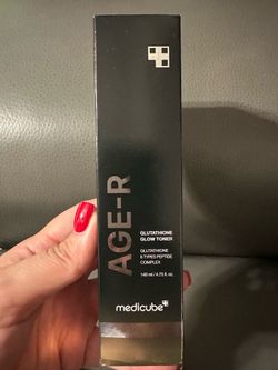 MEDICUBE AGE-R Glutathione Glow Milk Toner