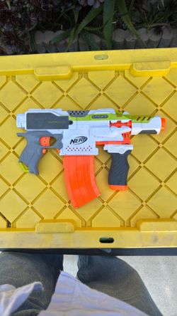 Nerf Modulus Stryfe CS-10 Blaster with Magazine Clip and Attachments (NONFUNCTIONAL)
