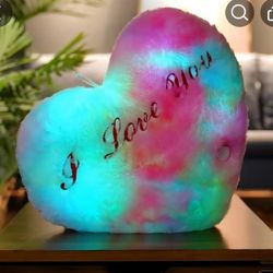 ❤️✨ Cojín Corazón LED Luminoso – Regalo San Valentín ✨❤️