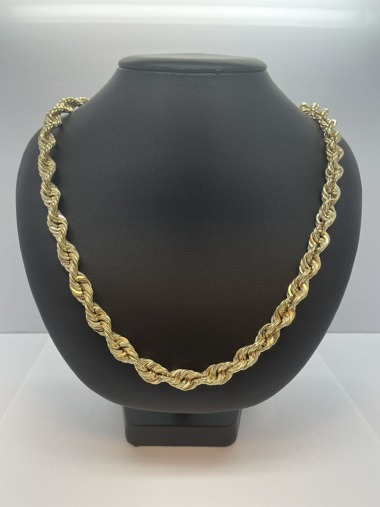 14k Gold Rope Chain. New.