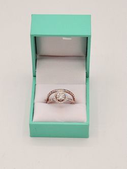 Engagement Set