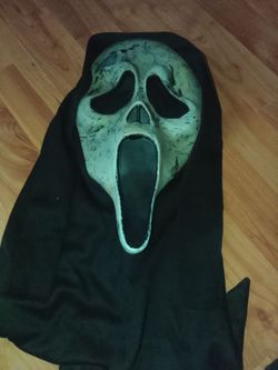 Aged ghost face mask